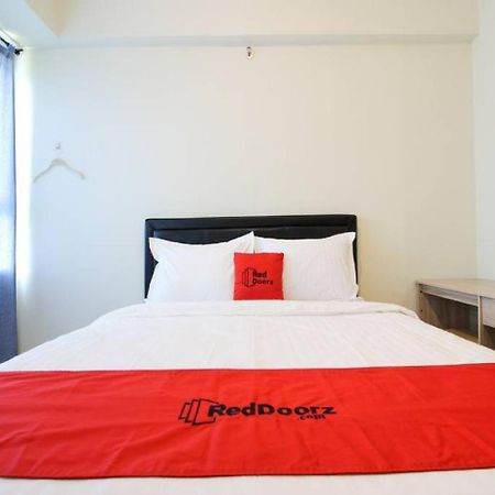 Reddoorz Apartment @ Malioboro City Adisucipto Maguwo エクステリア 写真