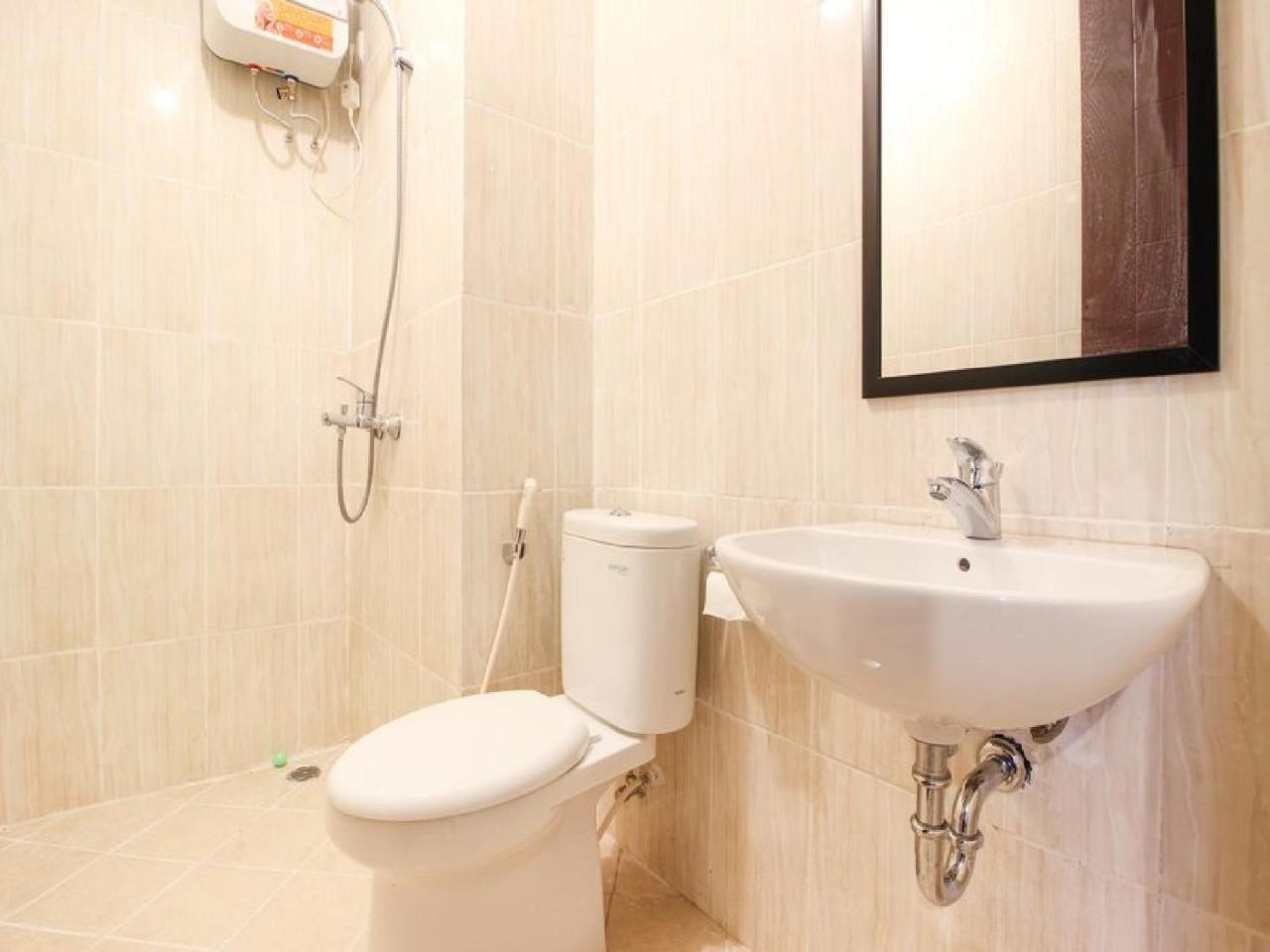 Reddoorz Apartment @ Malioboro City Adisucipto Maguwo エクステリア 写真