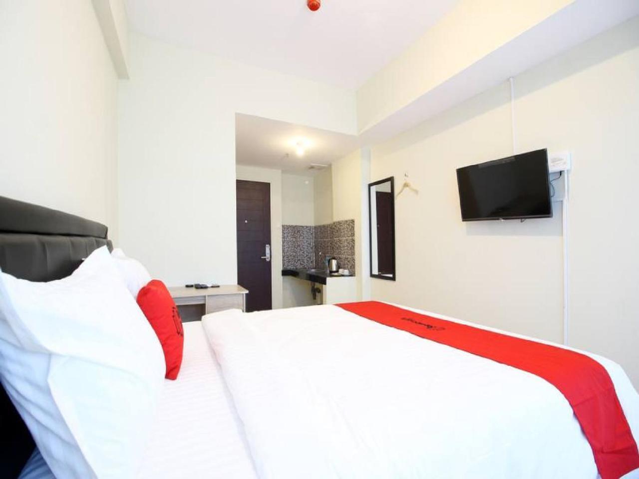 Reddoorz Apartment @ Malioboro City Adisucipto Maguwo エクステリア 写真