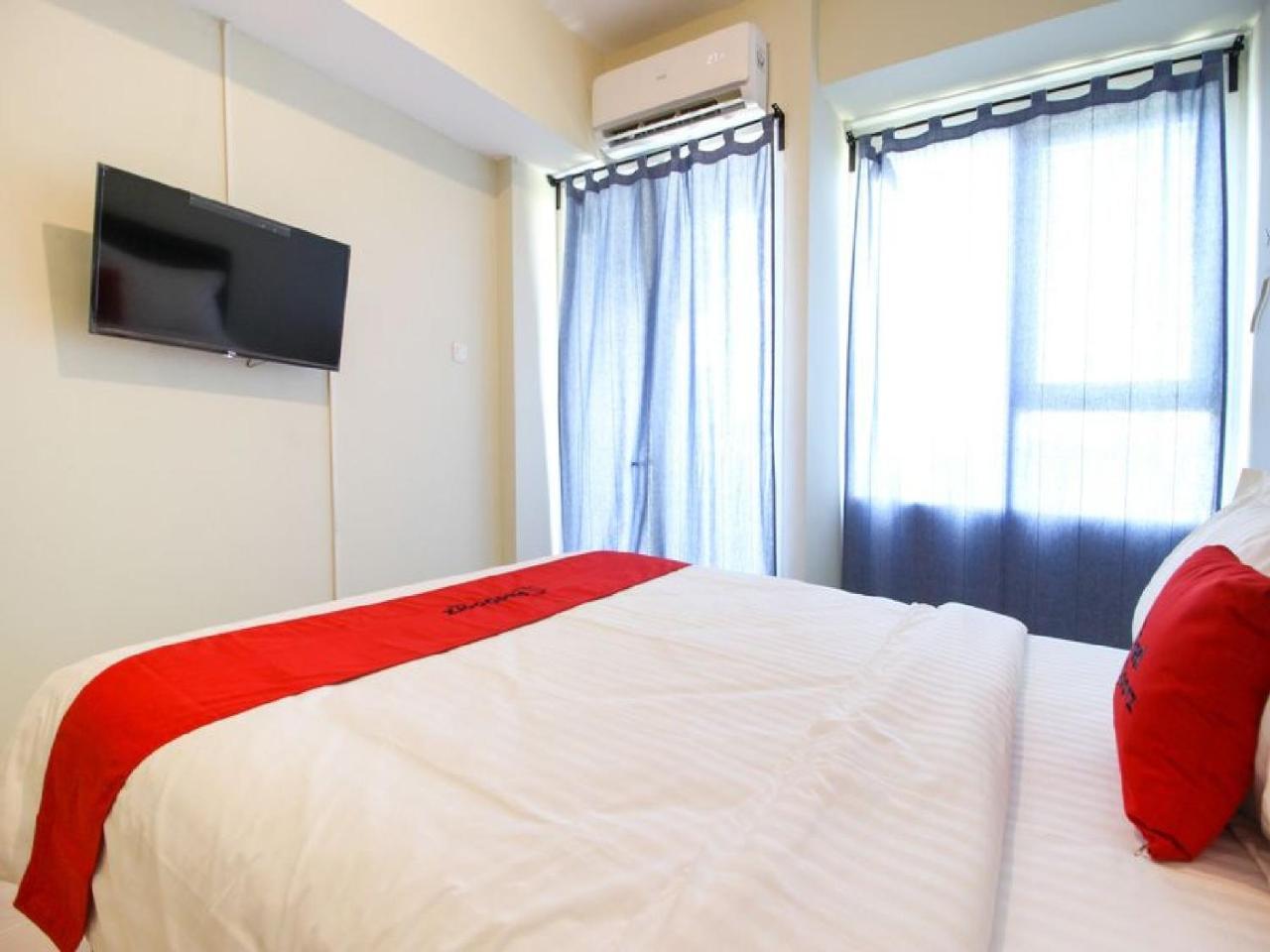 Reddoorz Apartment @ Malioboro City Adisucipto Maguwo エクステリア 写真